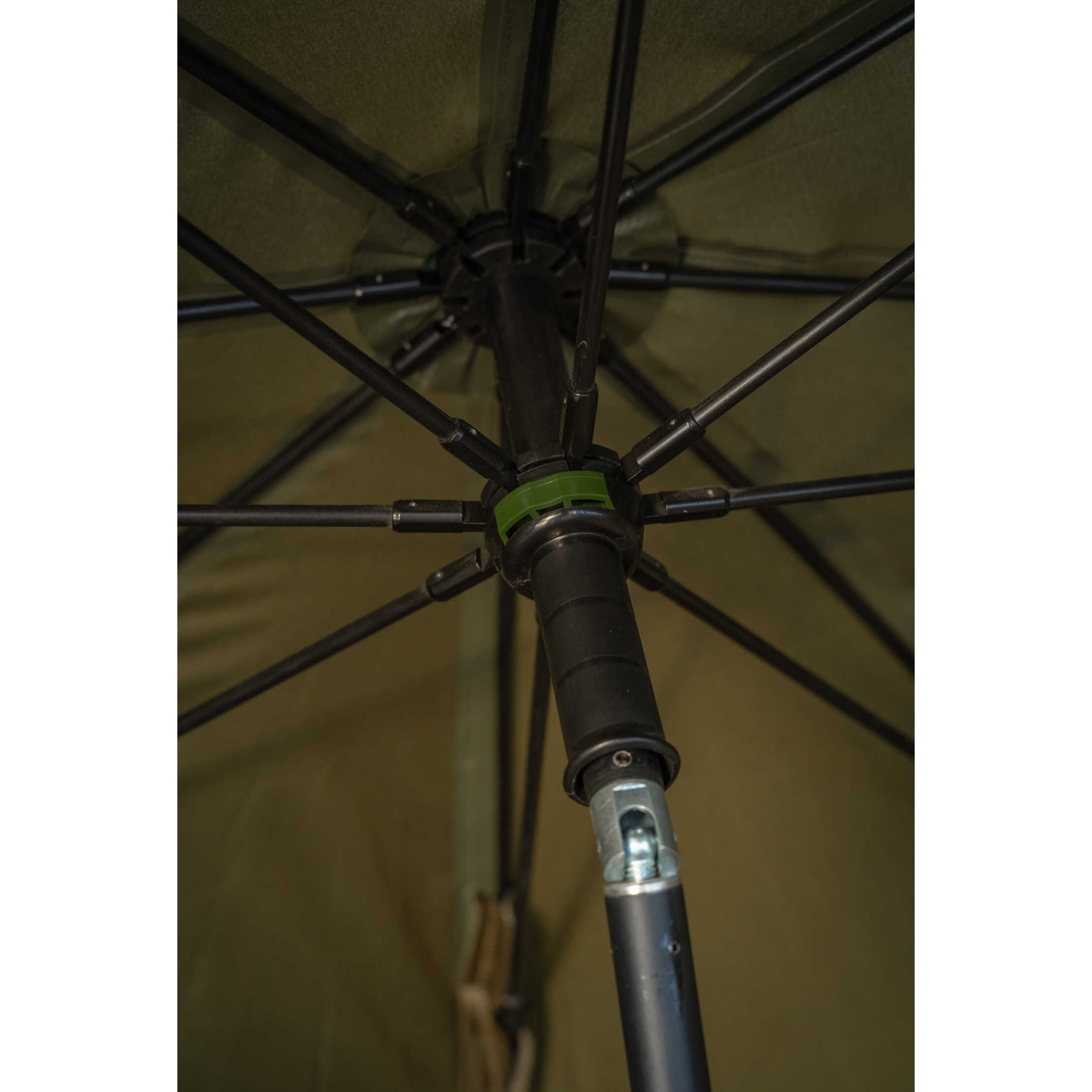 Adapost Tip Umbrela Korum Progress Graphite Brolly 135x210cm