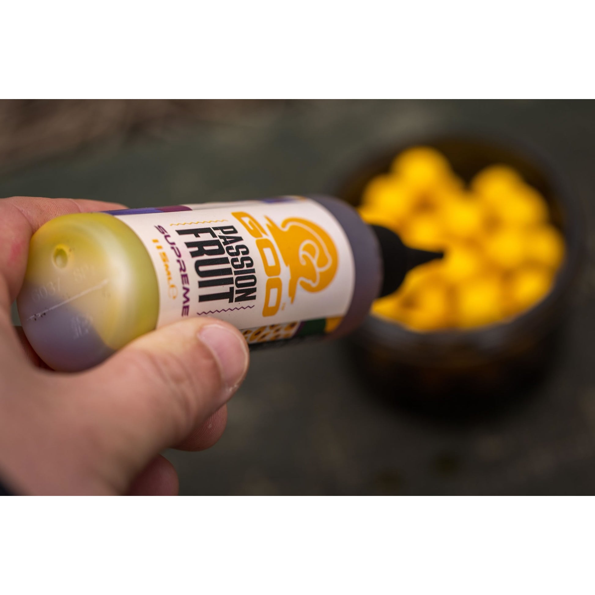 Atractant KORDA Supreme Goo, Passionfruit, Galben, 115ml