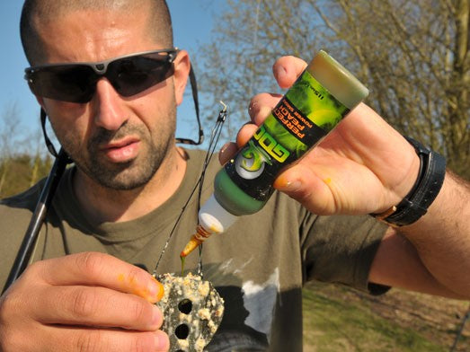 Atractant Korda GOO Orange Bait Smoke 115ml