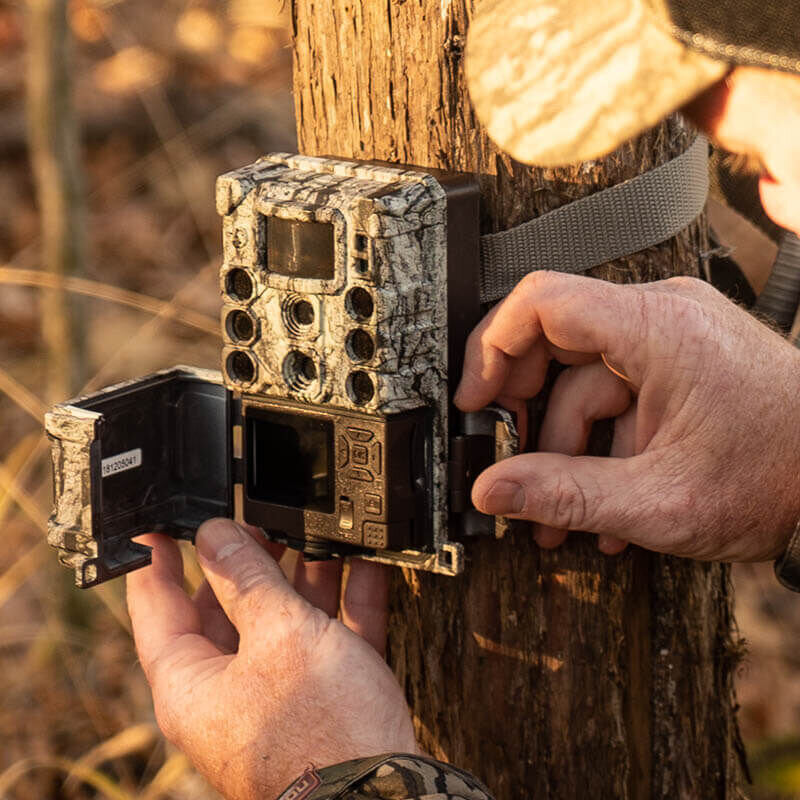  BUSHNELL CAMERA VIDEO CORE DS-4K TREEBARK CAMO 32MP