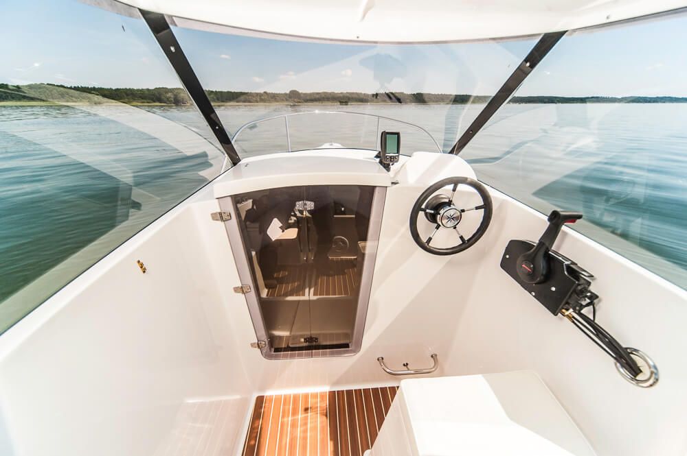 Barca Cortina 480 Cabin Fara Motor