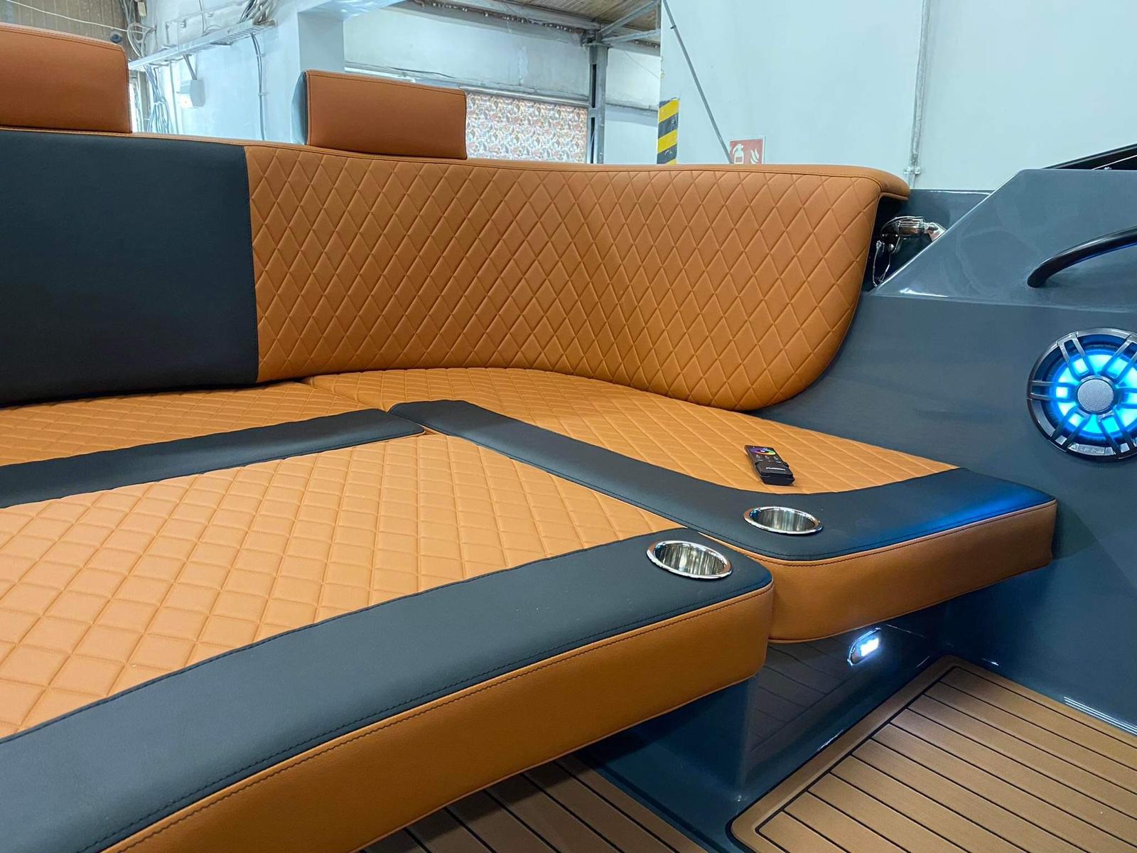 Barca Cortina 620 Sport Fara Motor, 620x256x130m