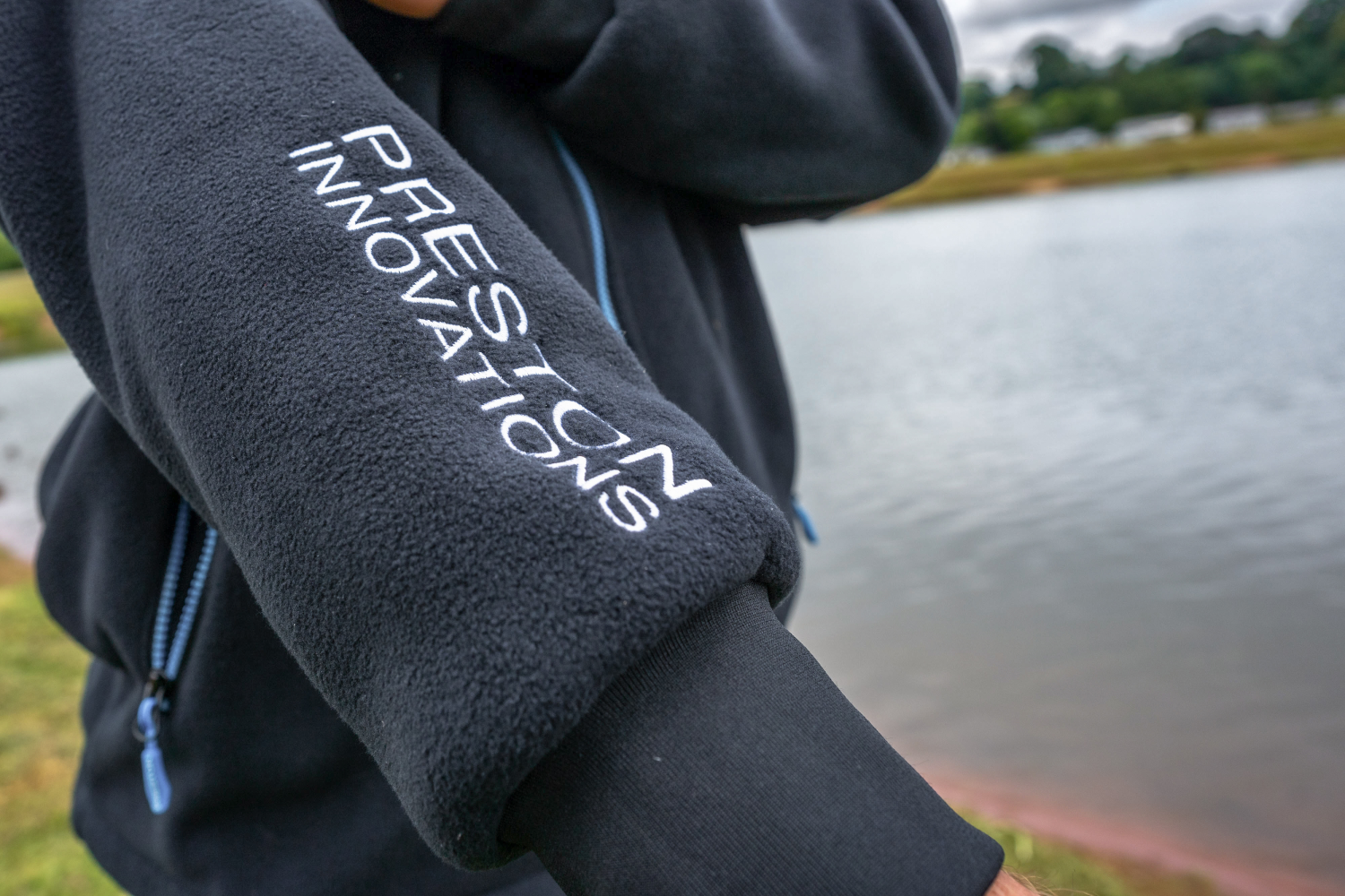 Bluza Preston Windproof Fleece Jacket, Black &amp; Blue
