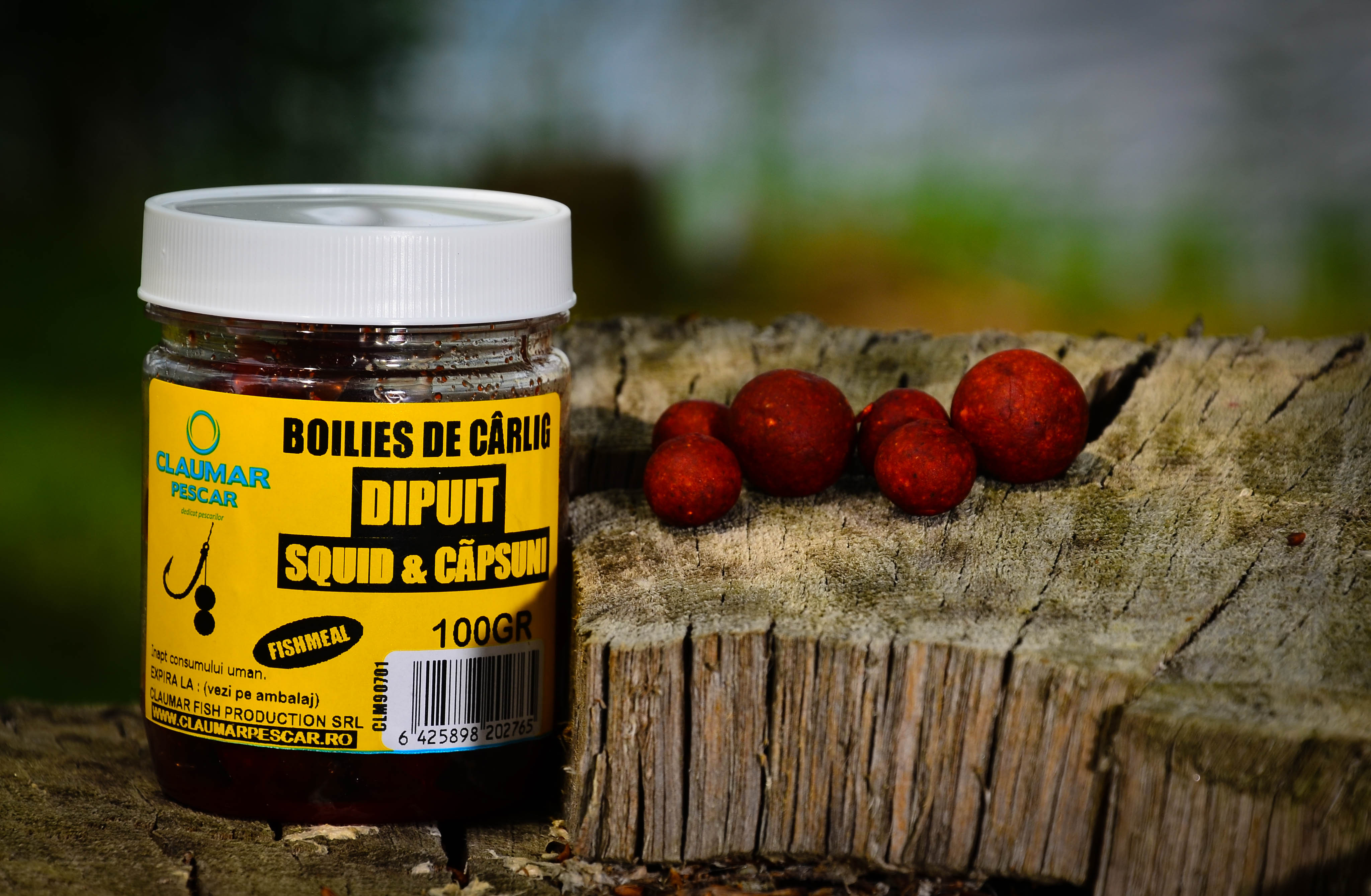 Boilies Claumar Fishmeal De Carlig Tare Dipuit Squid Capsuni 100gr
