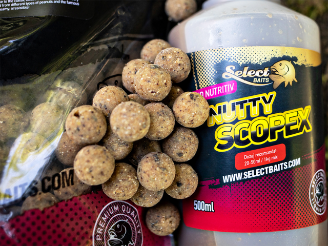 Boilies Select Baits Nutty Scopex - - 5kg