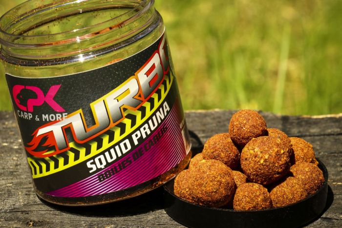 Boilies Solubil de Carlig CPK Turbo Squid &amp; Pruna, 300g, 16mm+20mm
