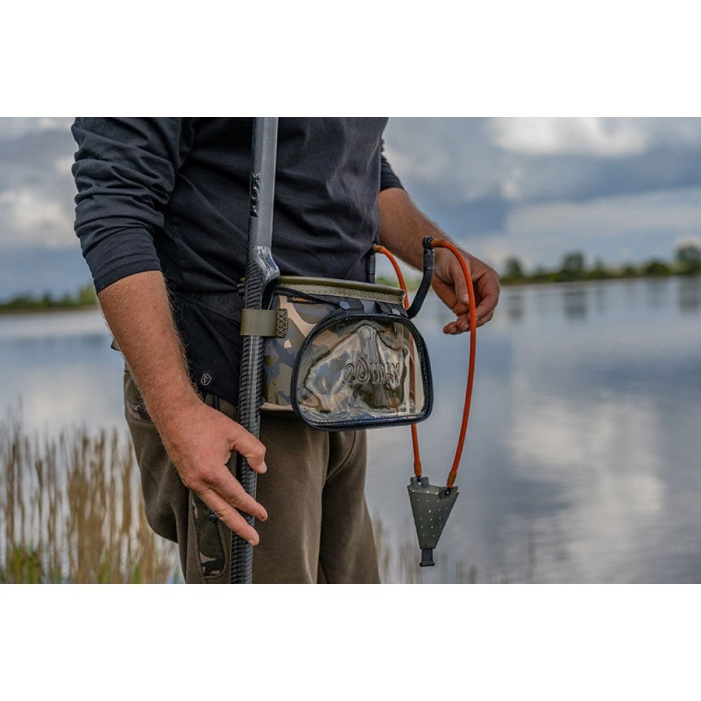 Borseta Fox Aquos Camo Bait 8L