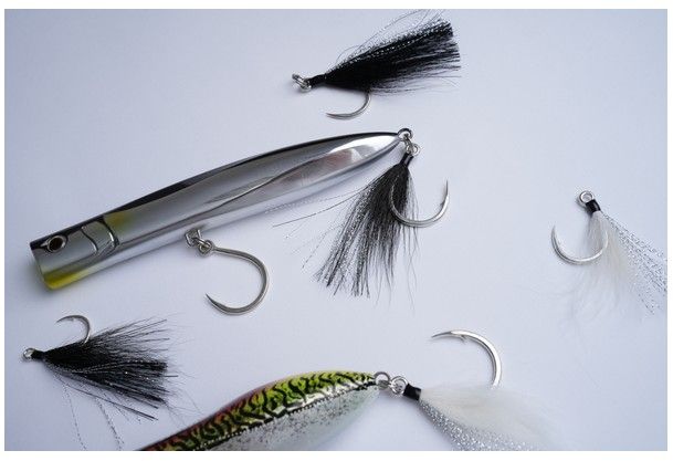 Carlige BKK Lone Diablo Bucktail Teaser 2buc/pac