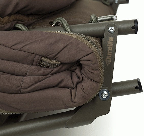 Combo Pat Pescuit Plus Sac de Dormit Fox Duralite 3 Season System 202x78cm 