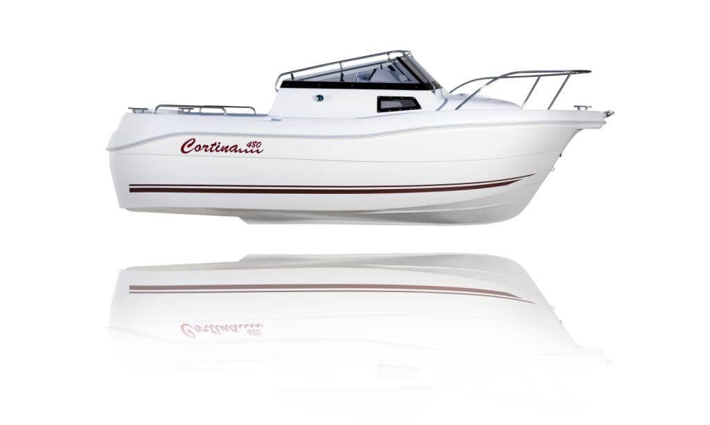Cortina 480 Pilothouse Fara Motor