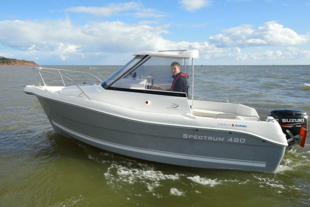 Cortina 480 Pilothouse Fara Motor