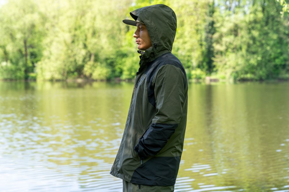 Costum KORUM Neoteric 5X5 Waterproof Suit