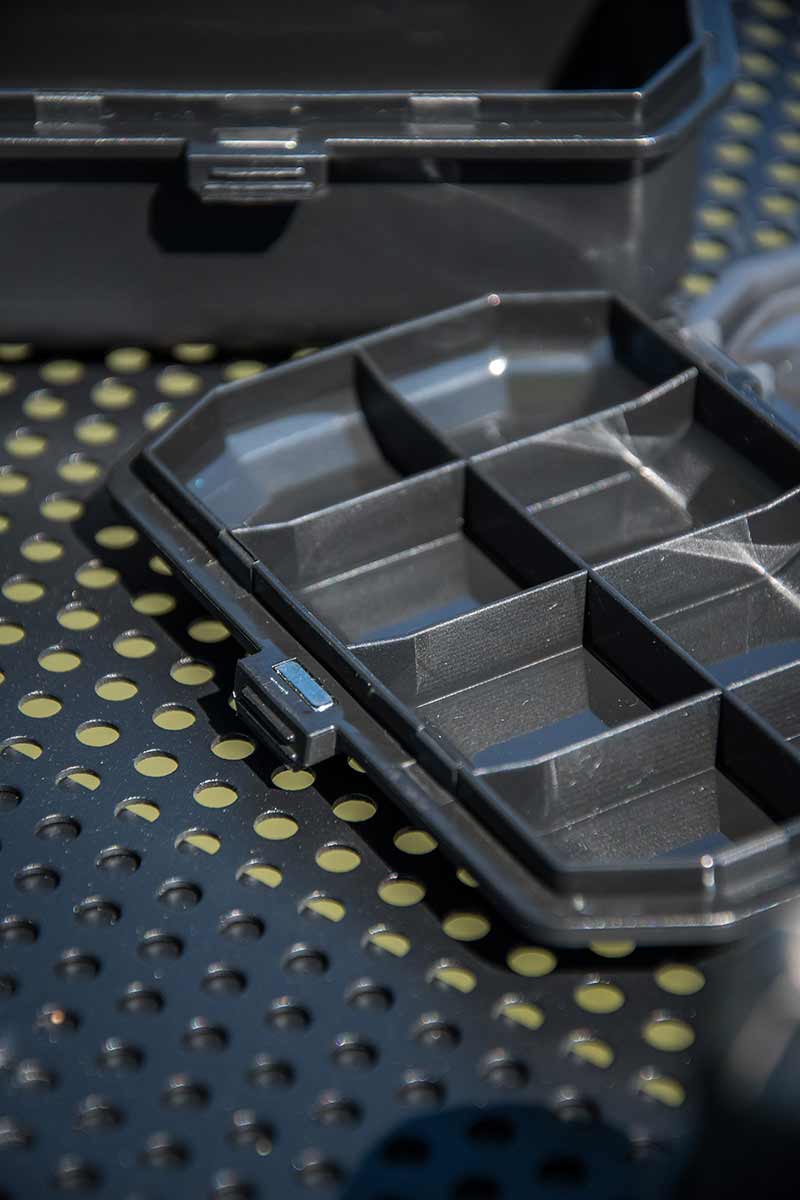 Cutie Accesorii Matrix 8 Compartment Shallow Accessory Box, 11.8x1.9x8.6cm