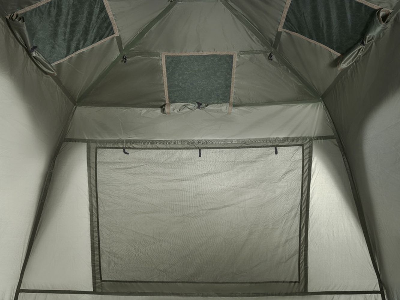 Fereasta Cort Delphin Cubicon Air Space C2G