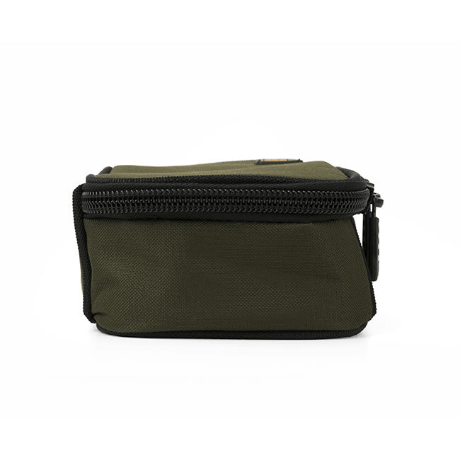 GEANTA PENTRU ACCESORII FOX R-SERIES MEDIUM 22X8X13CM