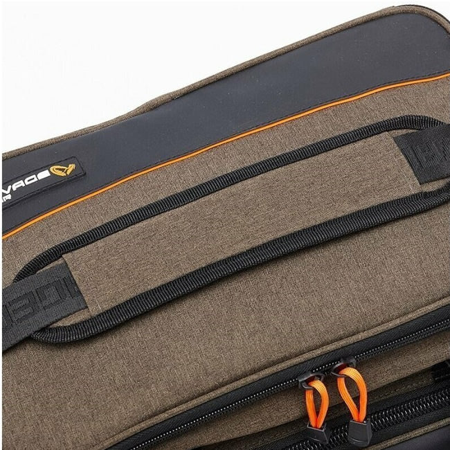  GEANTA  SAVAGE GEAR SPECIALIST LURE 35 X 50 X 25CM INCL.6 CUTII