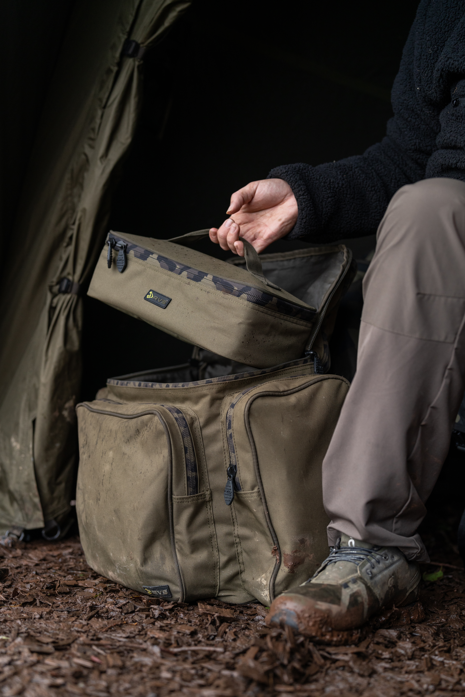 Geanta AVID RVS Tackle Organiser, 10x35x17cm