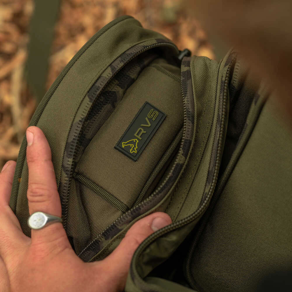 Geanta Accesorii Avid Carp RVS Accessory Pouch Medium, 16x8x10cm