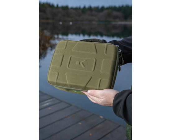Geanta Accesorii Korum Progress Hardcase Pouch 4L, 26x20x9.5cm