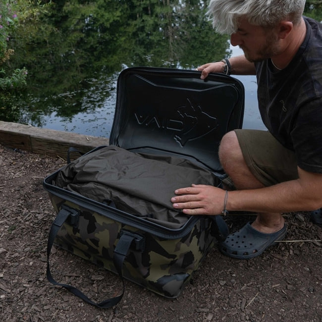 Geanta Avid Carp Stormshield Pro Carryall Medium 44x28x26cm