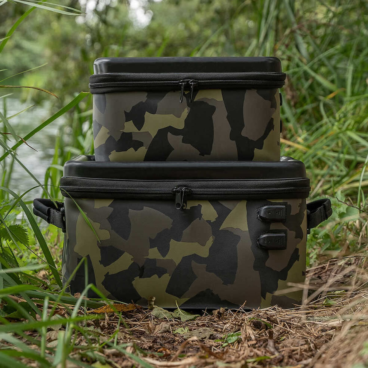 Geanta Avid Carp Stormshield Pro Tech Pack, Marime Standard