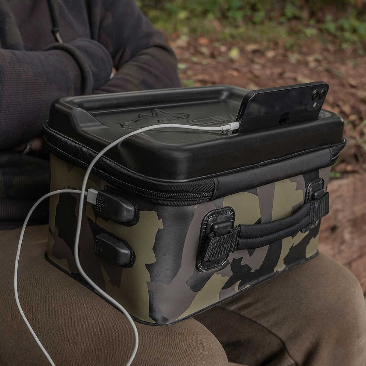 Geanta Avid Carp Stormshield Pro Tech Pack, Marime Standard