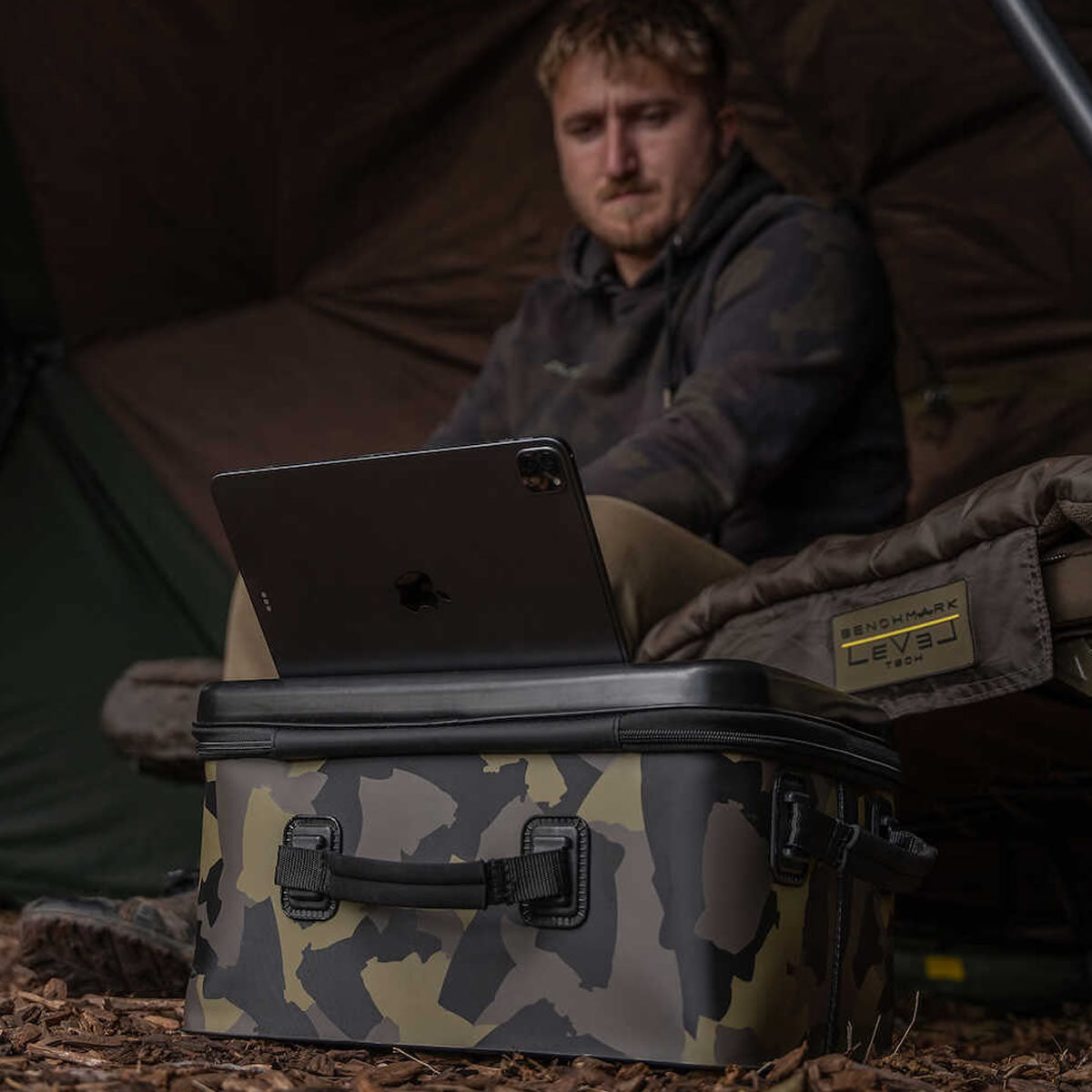 Geanta Avid Carp Stormshield Pro Tech Pack, Marime XL