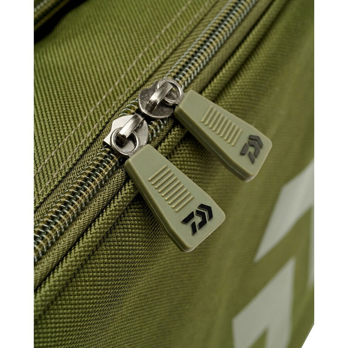 Geanta Daiwa Back Widow Compact BWCTB 52x30x24cm