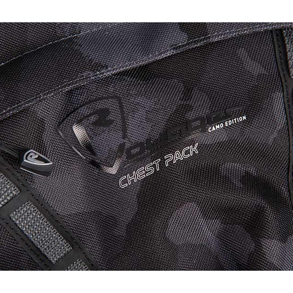 Geanta FOX RAGE Camo Voyager Chest Pack, 38x17x23cm