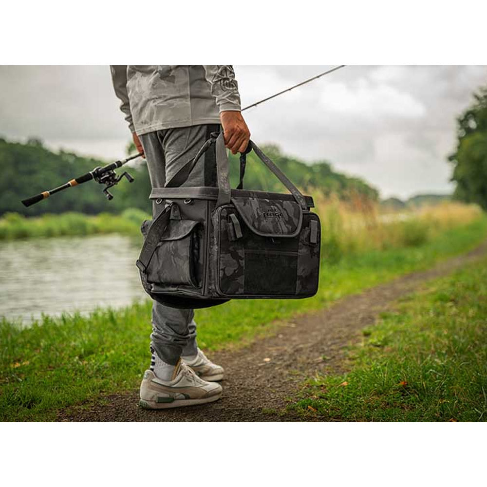 Geanta FOX RAGE Camo Voyager Moulded XL Carryall, 50x33x31cm