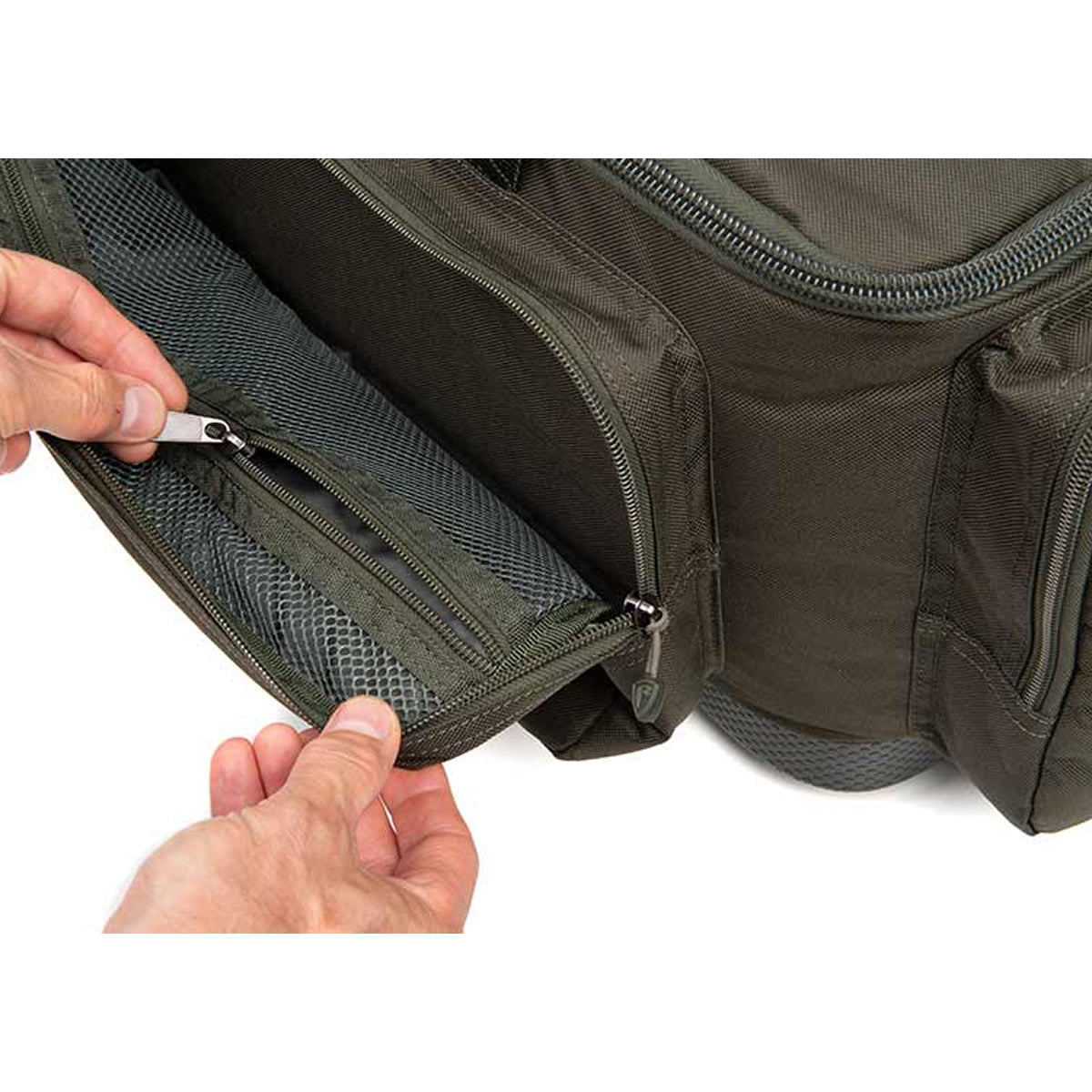 Geanta FOX RAGE Predator Carryall, 62x42x30cm