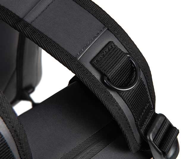 Geanta FOX RAGE Pro Series Waterproof Chest Pack, 30x10x34/30x10x25.5cm