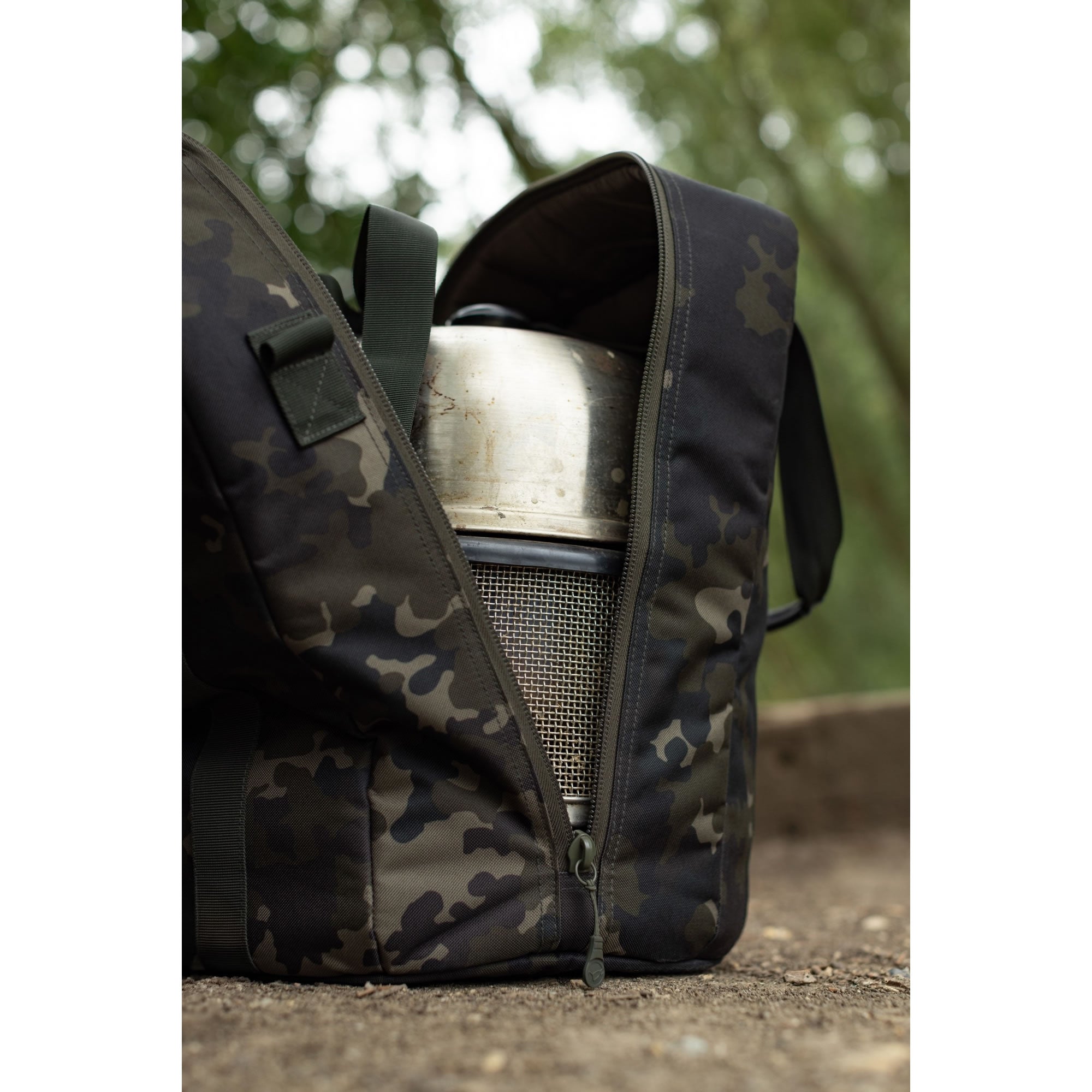 Geanta KORDA Compac Cobb Bag Dark Kamo, 34x45x34cm