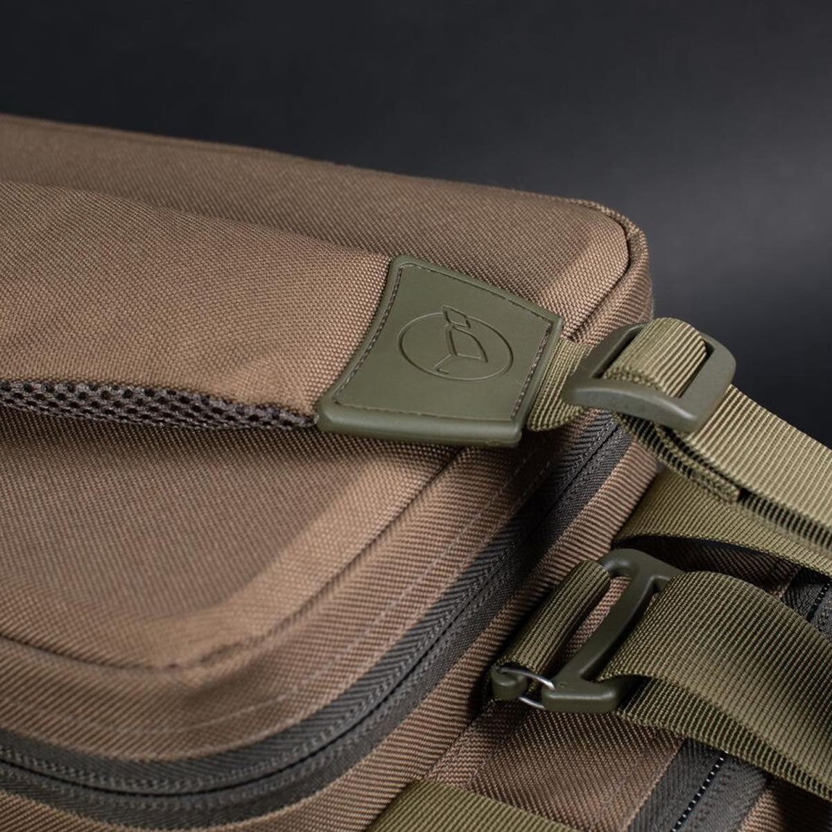 Geanta Korda Compac Framed Carryall Small, 56x33x41cm