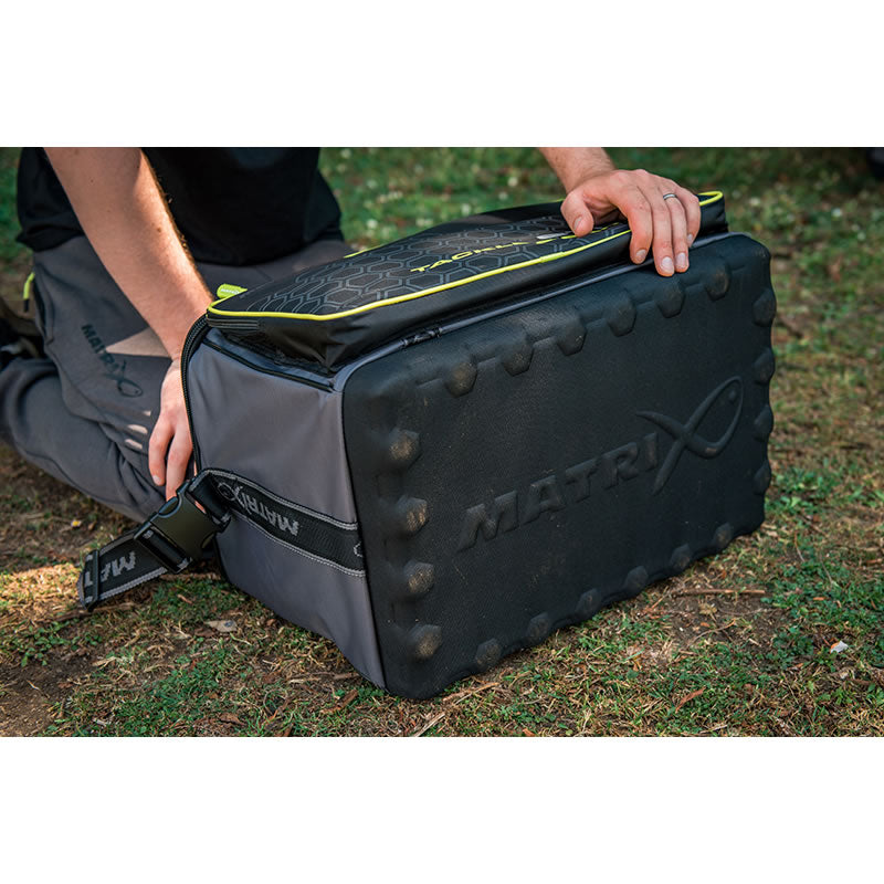 Geanta Matrix Ethos Tackle and Bait Bag 50x33x30cm