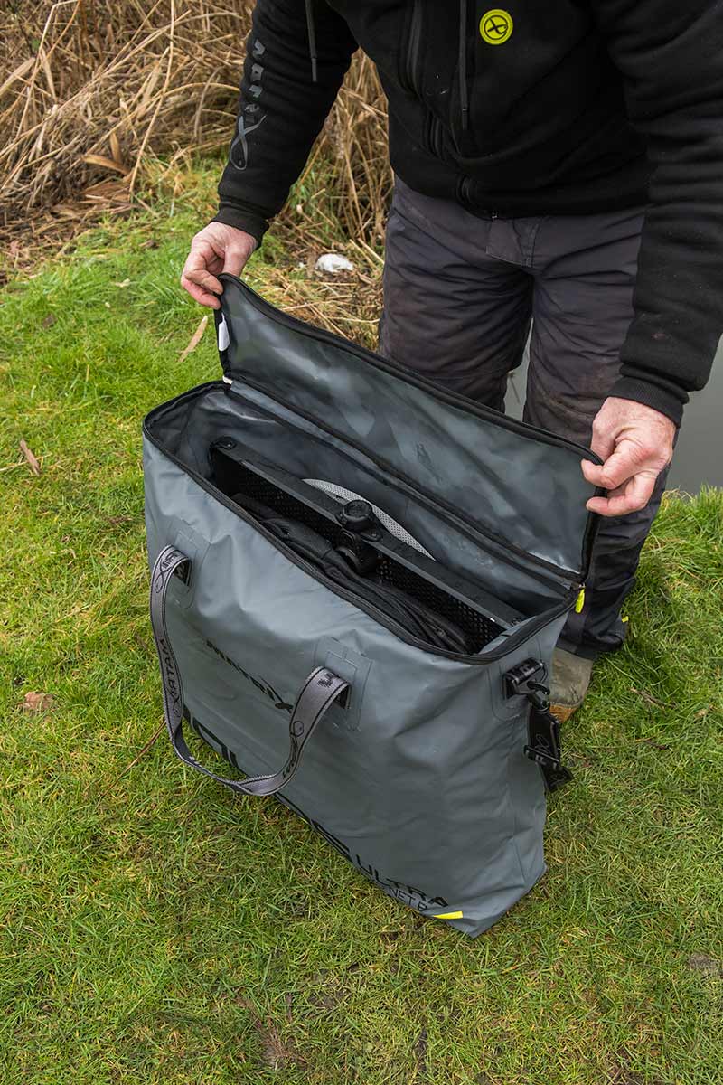 Geanta Minciog Matrix Aquos PVC Net Bag, 60x15x55cm