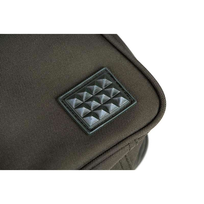 Geanta Momeli Moarte FOX RAGE PREDATOR Deadbait Bag, XL