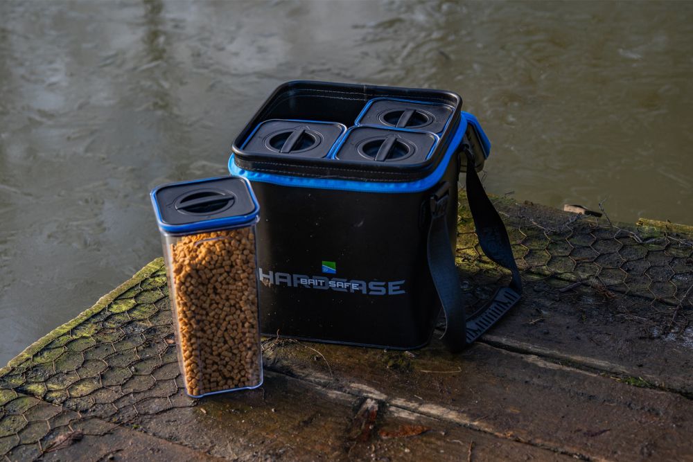 Geanta PRESTON Hardcase Bait Safe, 25x25x25cm