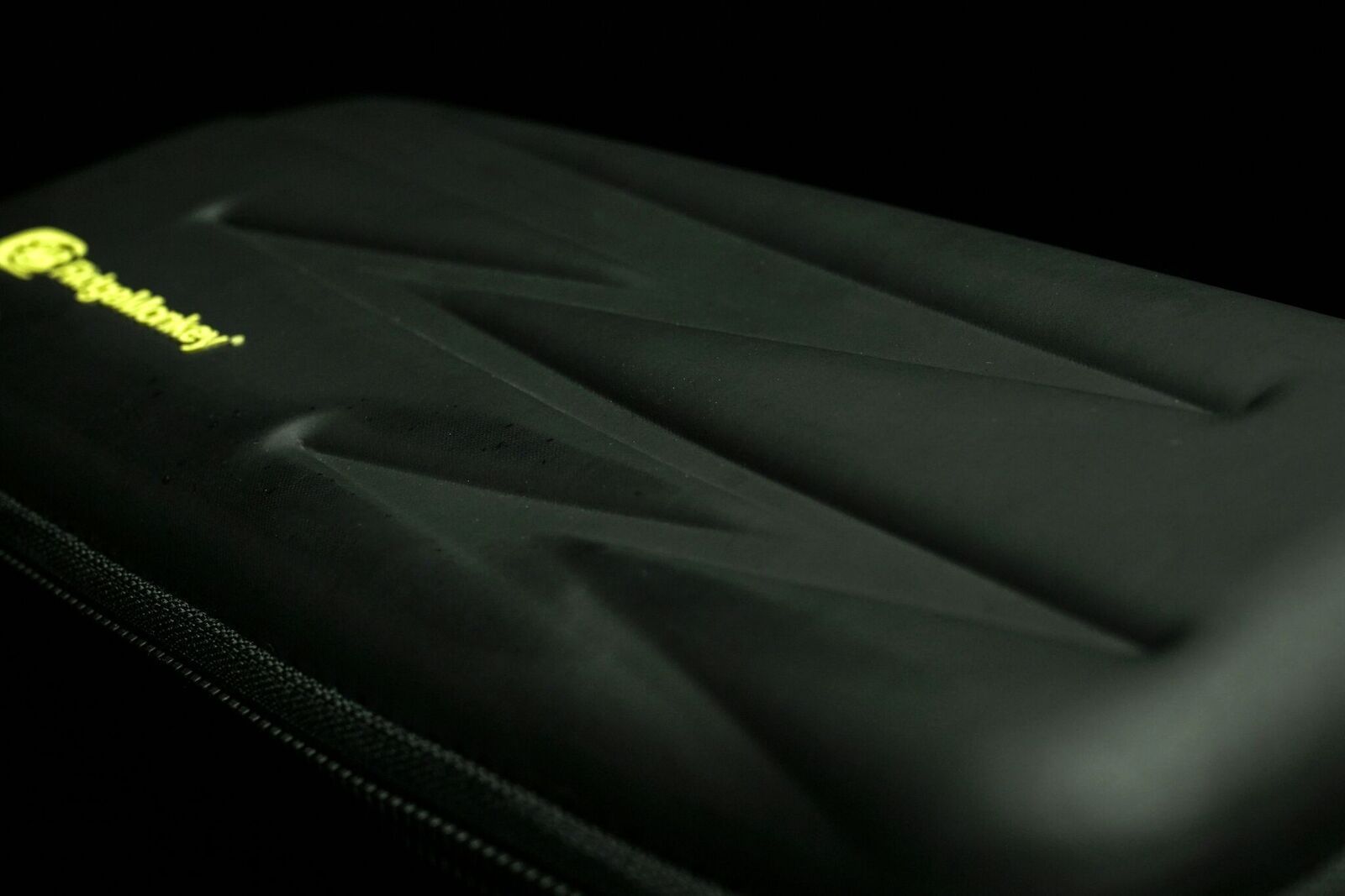 Geanta Ridge Monkey GorillaBox Tech Case 480 fits Vault C-Smart 77850mAh Bivvy Lite and VRH Headtorc