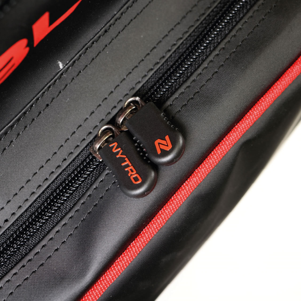 Geanta Termo Nytro Sublime Bait Bag Large 67l, 64x35x30cm