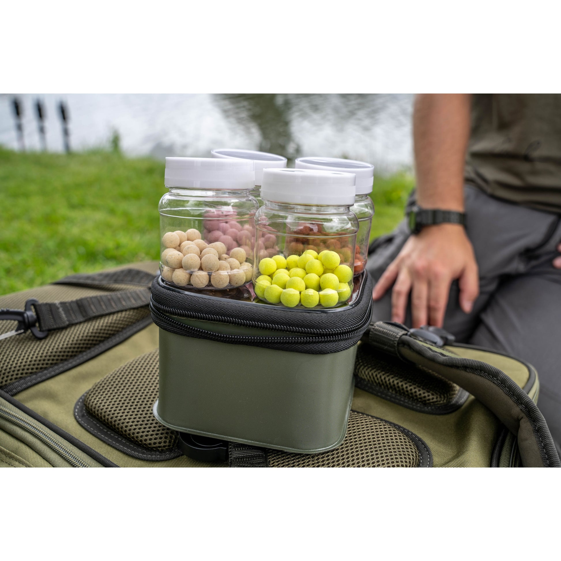 Geanta cu 4 Recipiente KORUM Progress EVA Hookbait Pouches