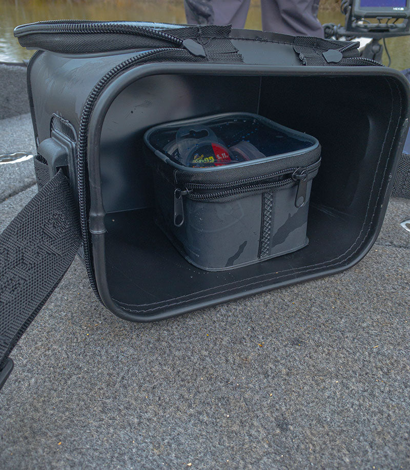 Geanta impermeabile Fox Rage Voyager Camo Welded Bags Medium