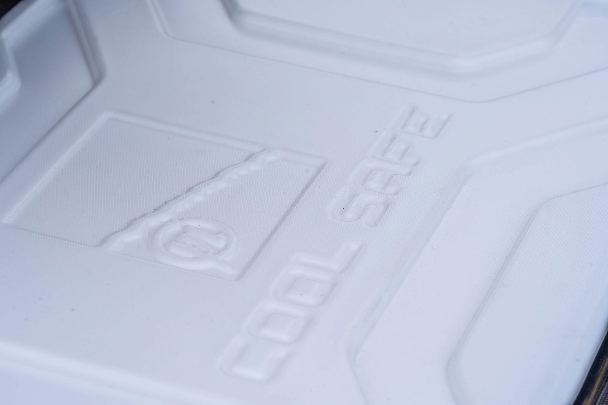 Genata Preston Hardcase Cool Safe, White Edition, 46x29x29cm