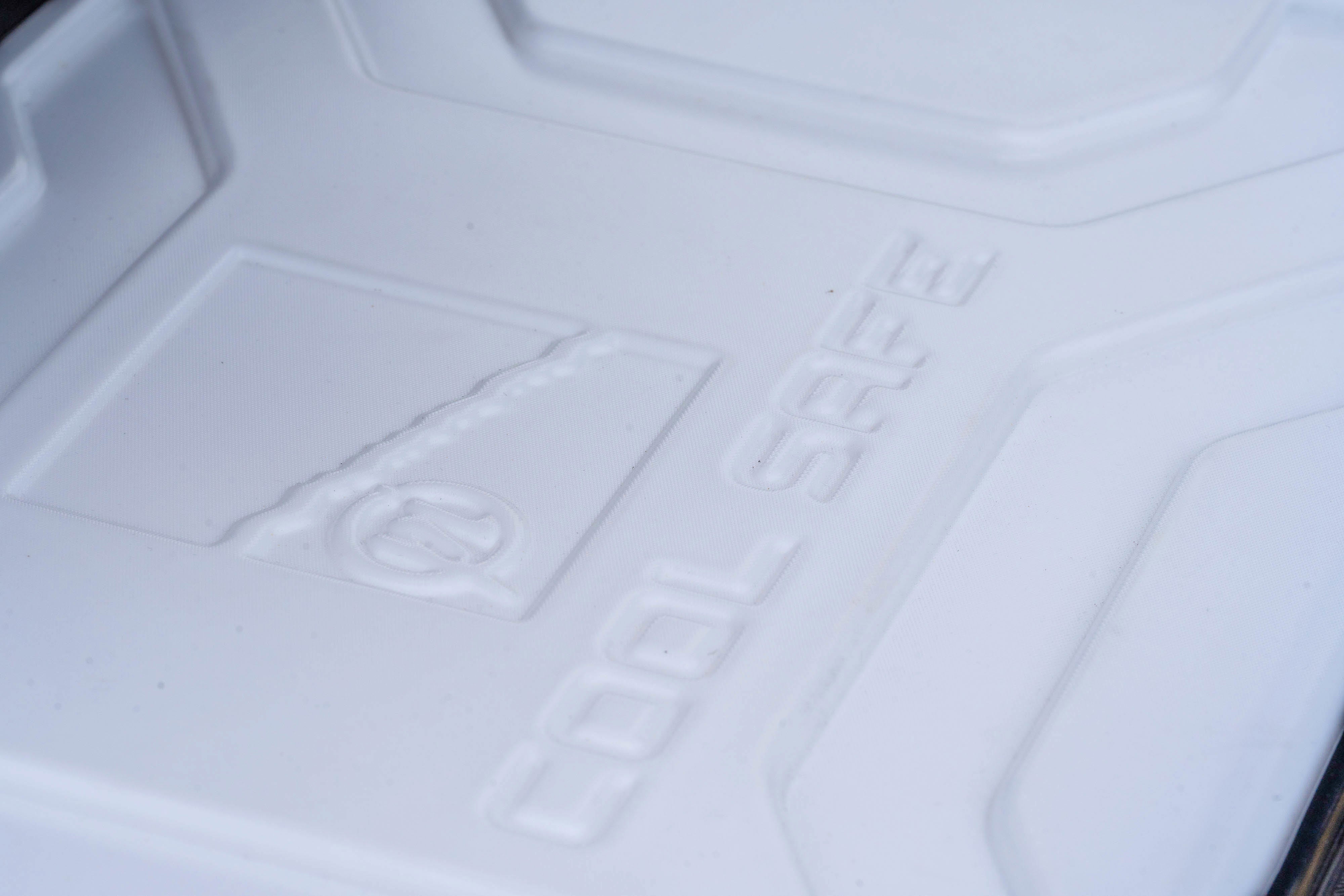 Genata Preston Hardcase Cool Safe, White Edition, 46x29x29cm