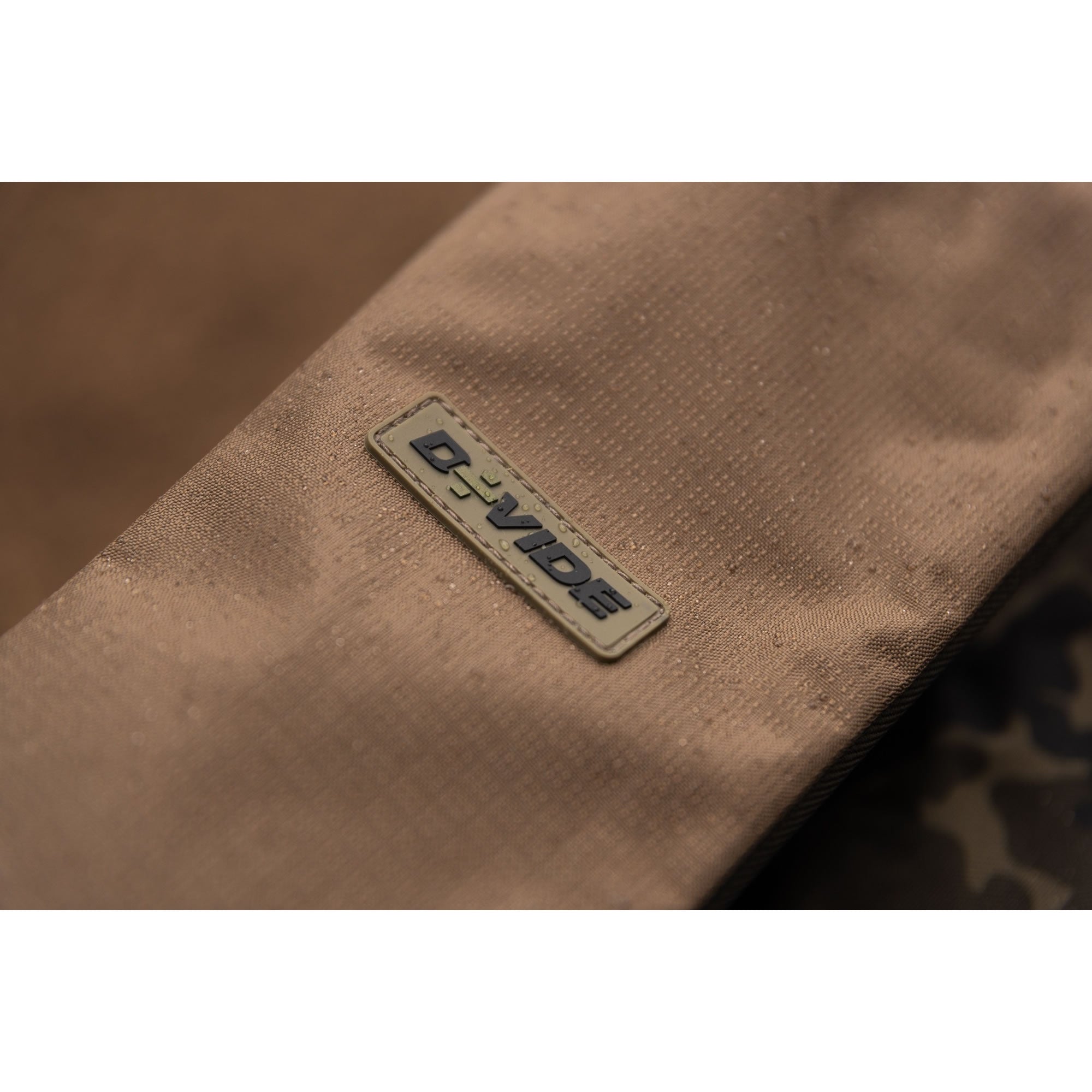 Husa 1 Lanseta cu Mulineta KORDA Compac Single Divide Sleeve, 12ft/3.60m