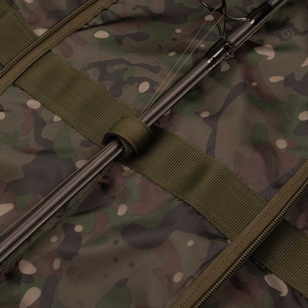 Husa 3 Lansete TRAKKER NXC Camo 3 Rod Sleeve 13ft/3.90m
