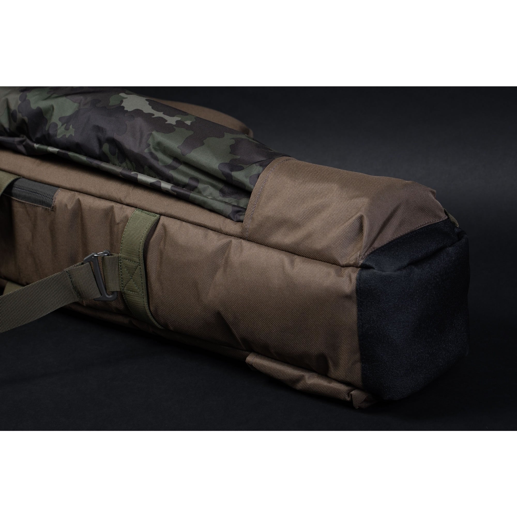 Husa 3 Lansete cu Mulineta KORDA Compac 3 Rod Holdall Telescopic, 135x35x13cm