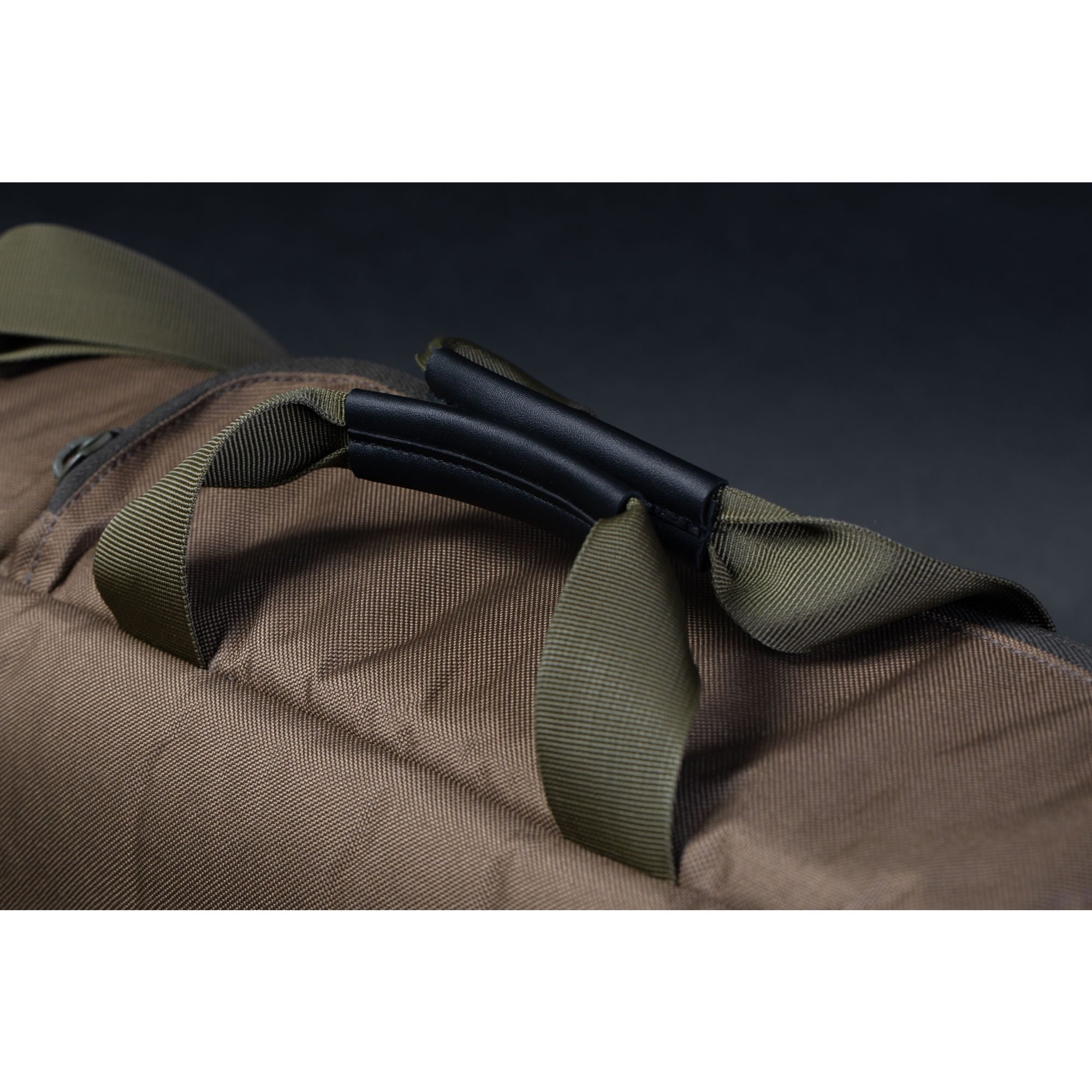 Husa 3 Lansete cu Mulineta KORDA Compac 3 Rod Holdall Telescopic, 135x35x13cm