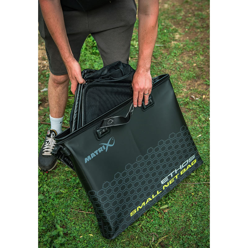 Husa Juvelnic / Minciog Matrix Ethos Small EVA Net Bag 65x10x50