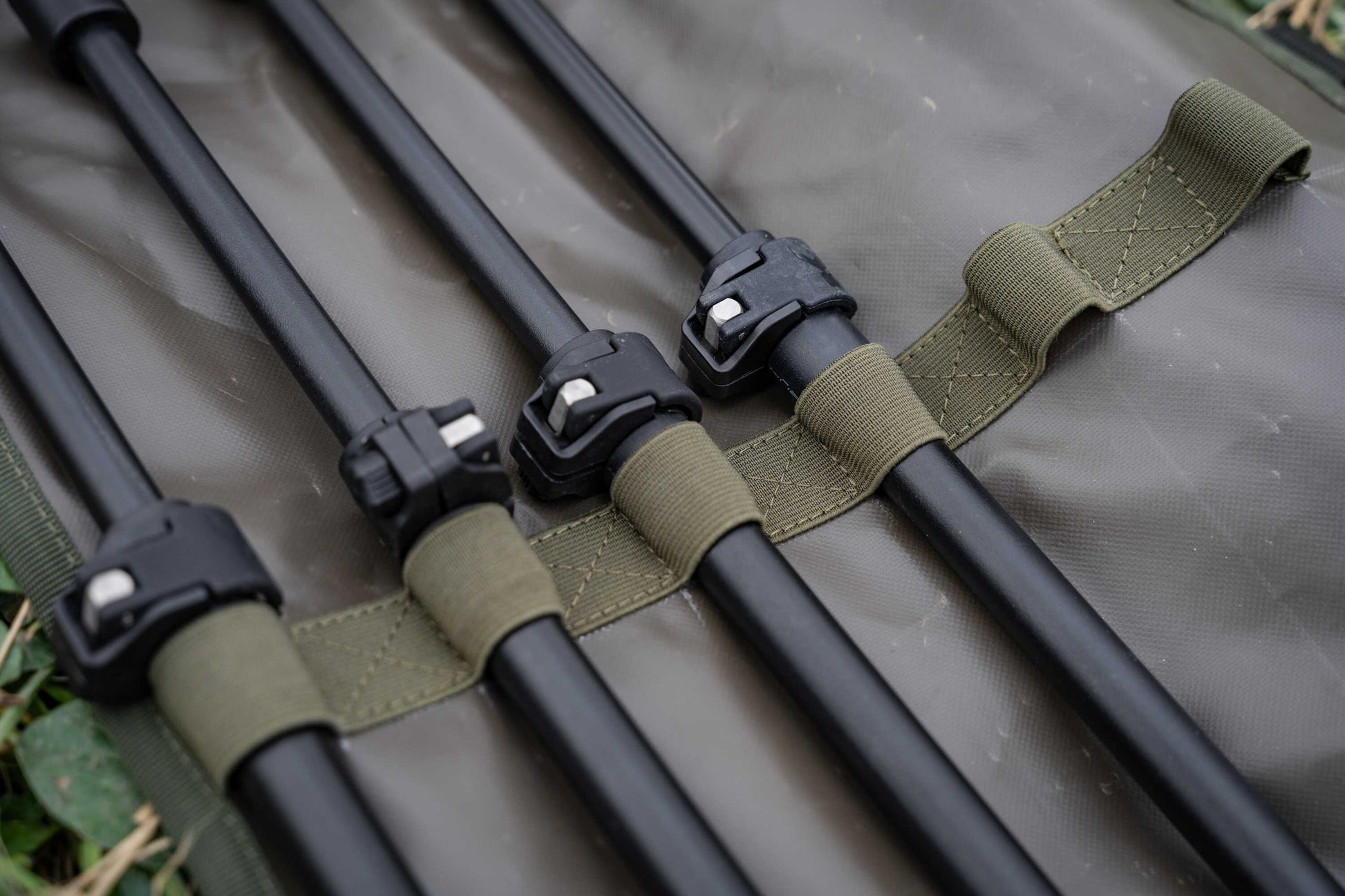 Husa Korum Progress Bankstick Roll, Kaki
